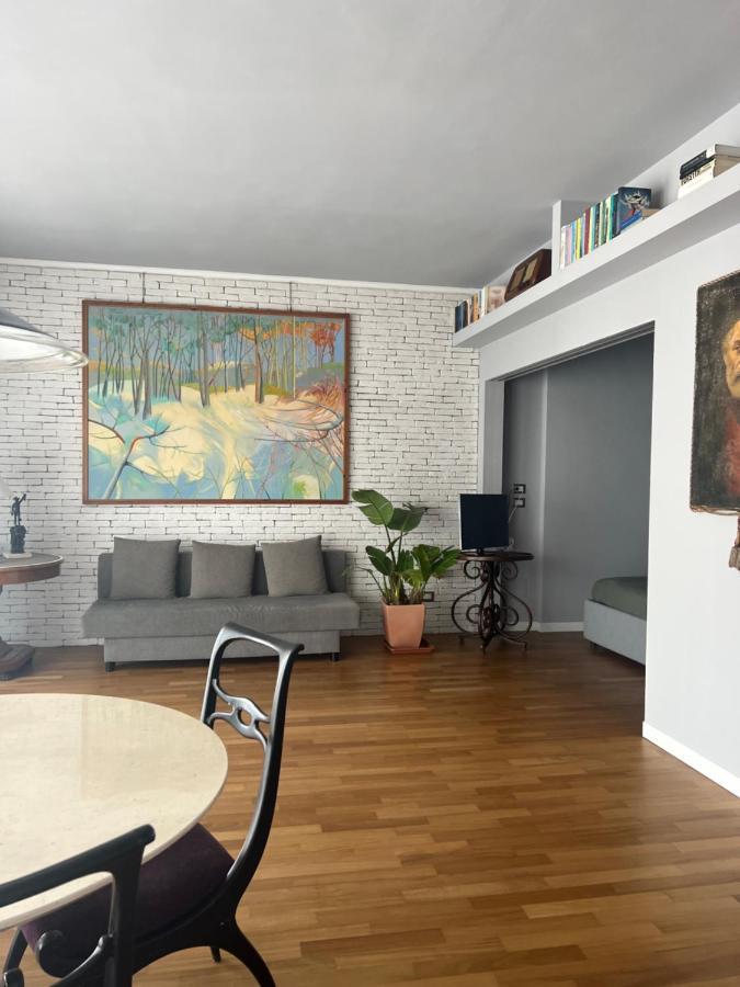 Luxuryflat 42 Appartamento Bari Esterno foto