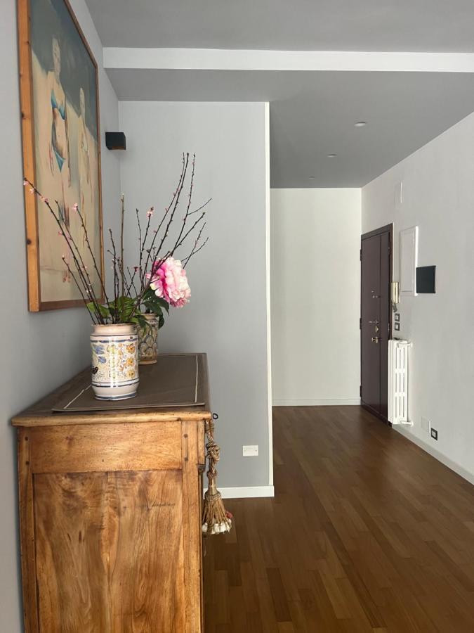 Luxuryflat 42 Appartamento Bari Esterno foto
