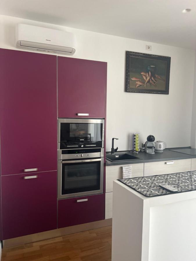 Luxuryflat 42 Appartamento Bari Esterno foto