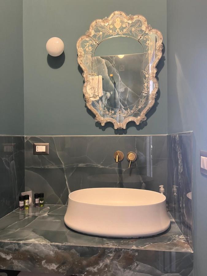 Luxuryflat 42 Appartamento Bari Esterno foto
