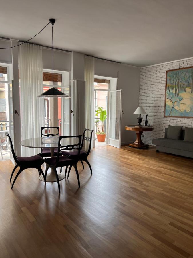 Luxuryflat 42 Appartamento Bari Esterno foto
